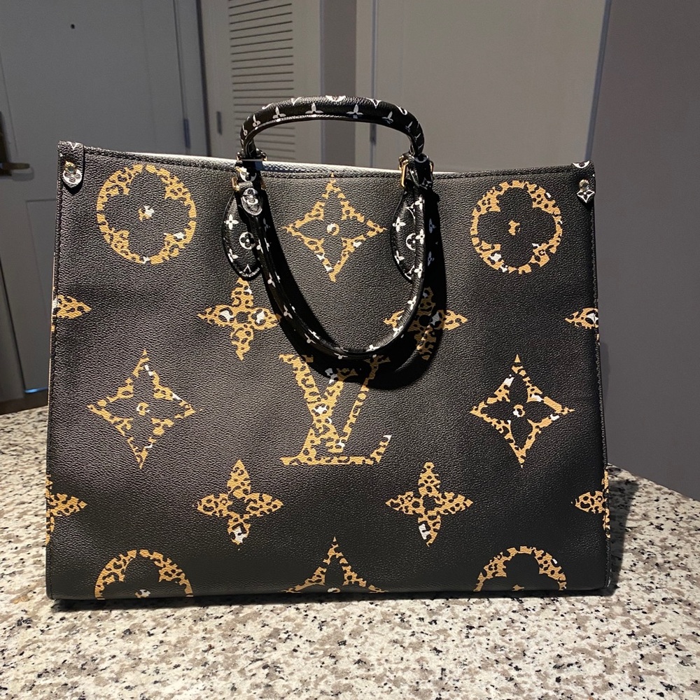 Women’s Large Tote Bag